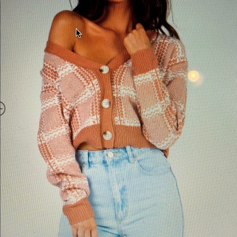 BRAND NEW, UNWORN sweater/cardigan